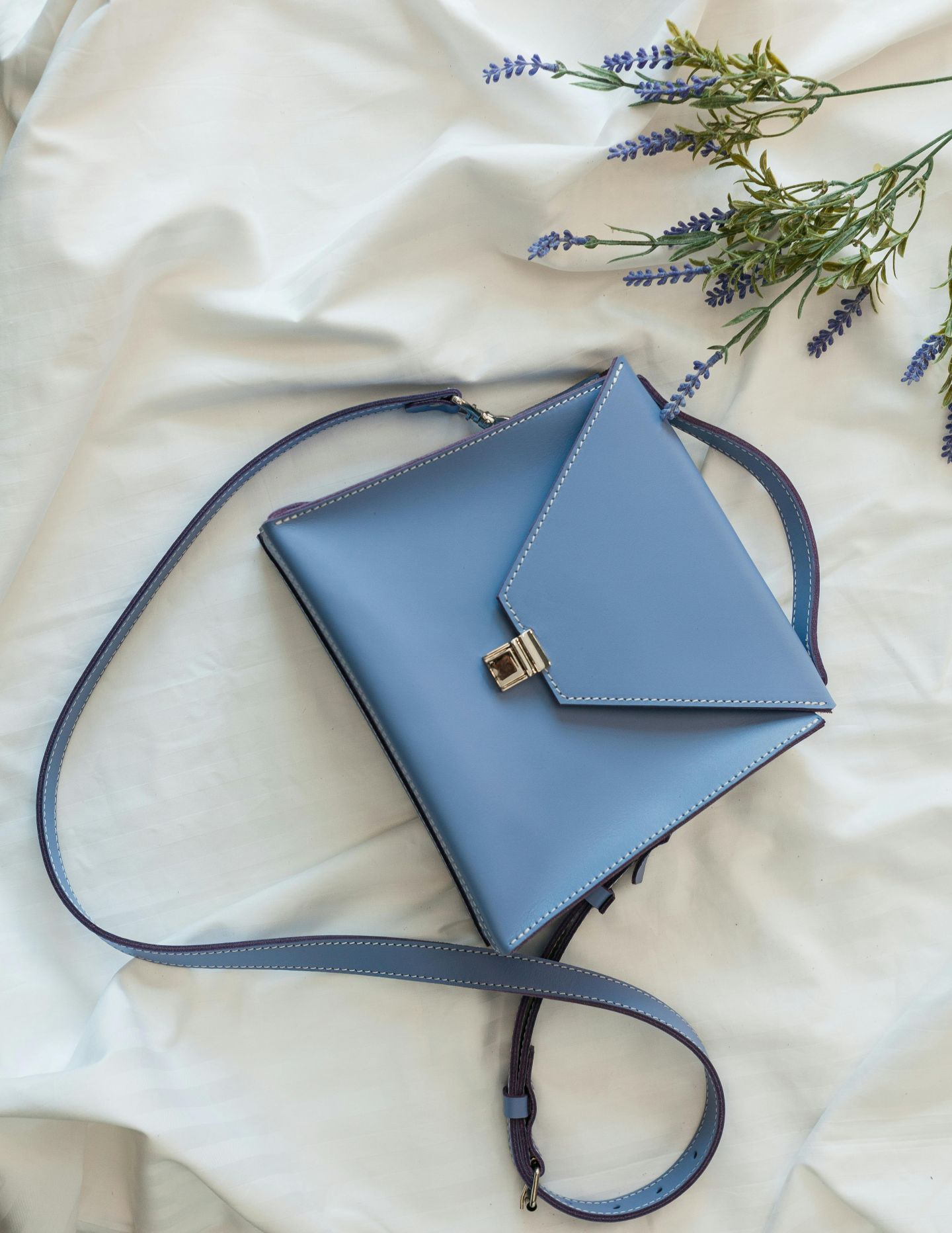 Bags + Purses They'll Love